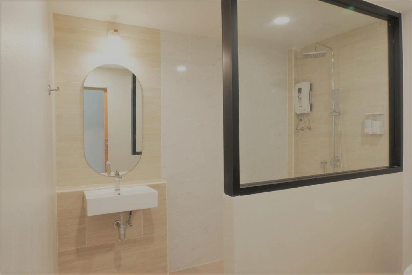 The Belong Boutique Hotel 푸껫 외부 사진
